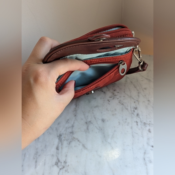 Mosey Wristlet / Wallet - Picture 8 of 9